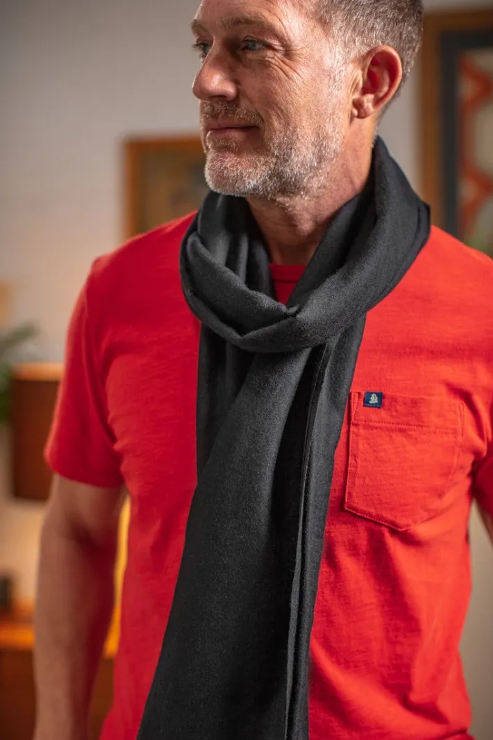 &SONS Knitwear-Outlaw Scarf Black