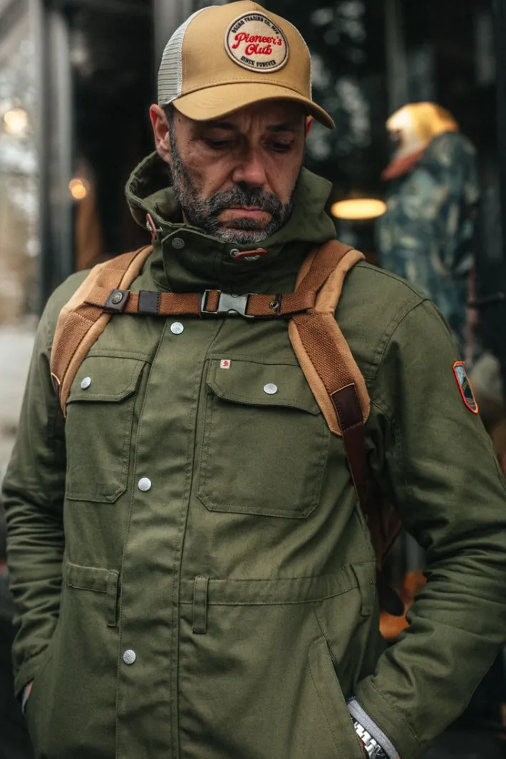 &SONS Leather Goods-Nordic Rucksack Tan