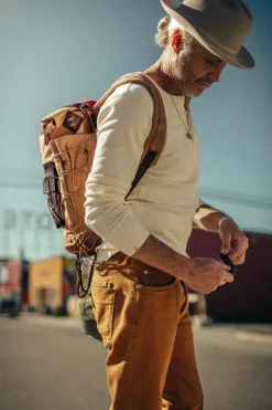 &SONS Leather Goods-Nordic Rucksack Tan